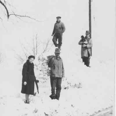Dice & James Milton, Strother Stickel, & Paul Milton - 1947 blizzard