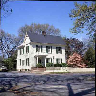 Shirley Hunt residence