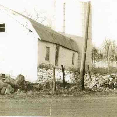 Barn at White House Spring