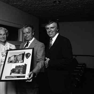 Dedication of buildings on Shenandoah Street