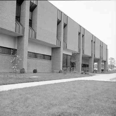Jefferson Memorial Hospital building, December 1975