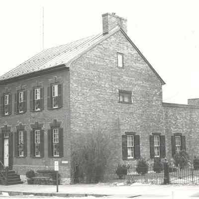 Chapline-Shenton house