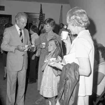 Dedication of buildings on Shenandoah Street