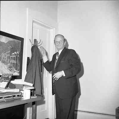 Unknown man: Origformat: Other