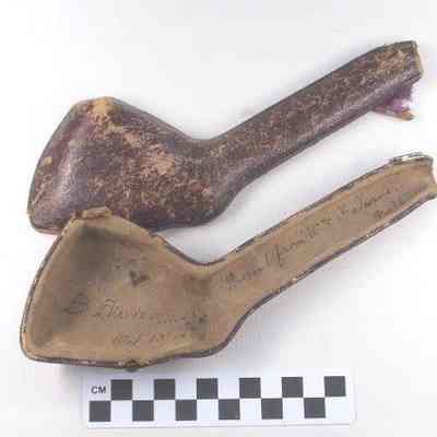 Meerschaum smoking pipe box