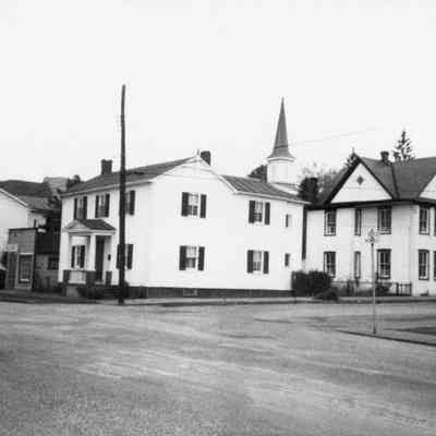 Houses in Charles Town