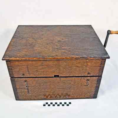 Wood and tin ice cream maker - closed