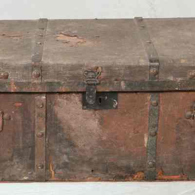 Leather and wood trunk