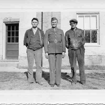 Joh, Horace (in uniform), and Howard Gardner