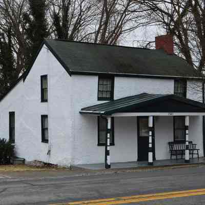 Site of Evans Taxi Service, Bolivar