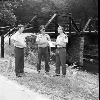Superintendent Donald W. Campbell presenting an award: Origformat: Other