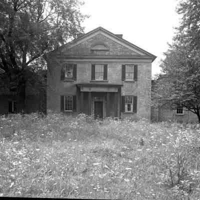 Happy Retreat or Mordington: Origformat: Other