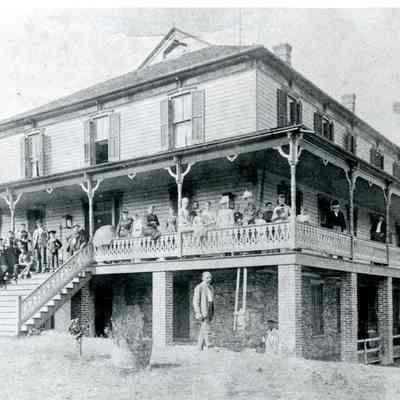 Hotel Hilltop House, circa 1892-1893