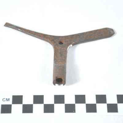 Austrian musket gun tool: a 3-pronged wrench