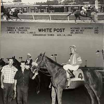 White Post winners circle photo