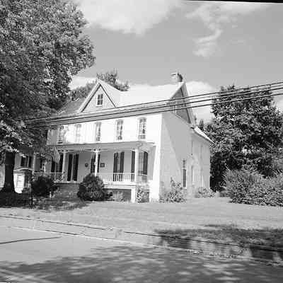 Esta Burton Hilleary House