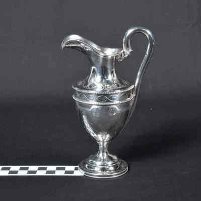 Cream pitcher shaped like vase: Origformat: Other