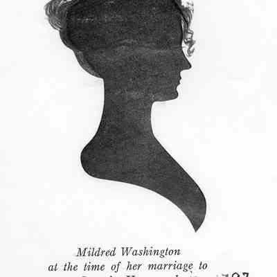 Silhouette of Mildred Washington