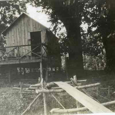 Orndorff cabin on the Shenandoah River