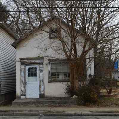 Site of Harris barbershop, S. West St., Charles Town
