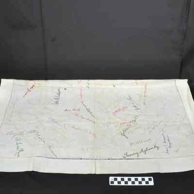Linen signature cloth