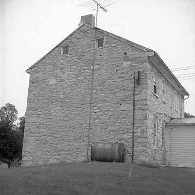 Old home near Shepherdstown