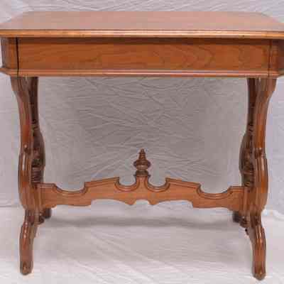 Walnut table