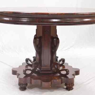 Mid-19th century round-topped table