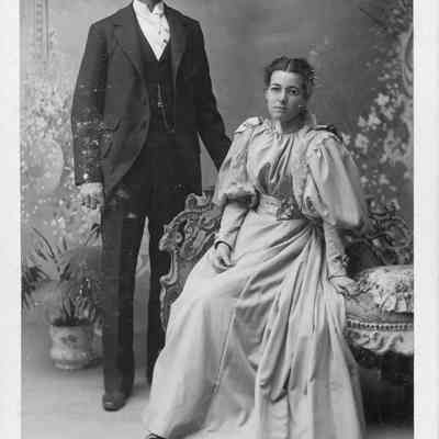 Mr. & Mrs. Burr Piggott (Sadie Lloyd)