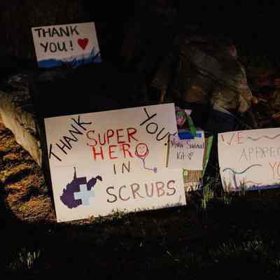 Thank-you signs for RN nurse, from Ledgelowe, Shepherdstown, who worked ICU