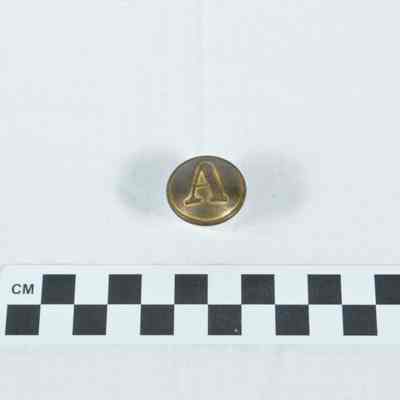 Brass Confederate artillery uniform button