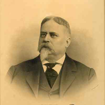 Matted engraving of Fitzhugh Lee