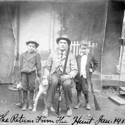 The Return from the Hunt, Jan. 1911