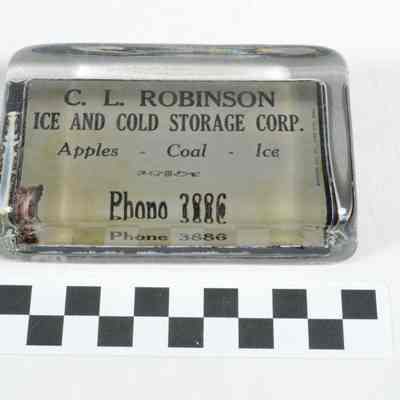 Rectangular glass paperweight