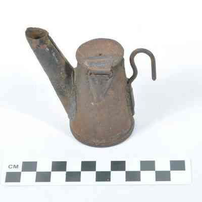 Tin miner's oil-wick cap lamp