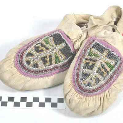 Red Men leather moccasins