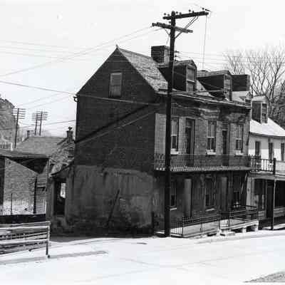 Frederick Roeder's Confectionary