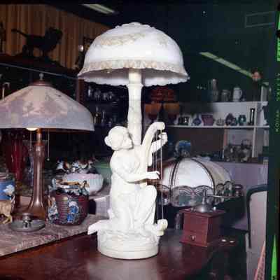 John and Lyd Alfriend with children and grandchildren