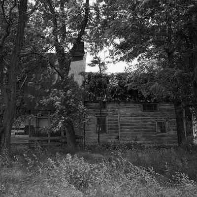 Peter Burr house on the Holden Farm