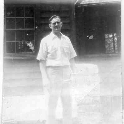 Ray Trussell (1945)