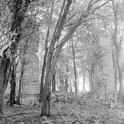 Old Stone Chapel or St. George's Chapel before clean up program