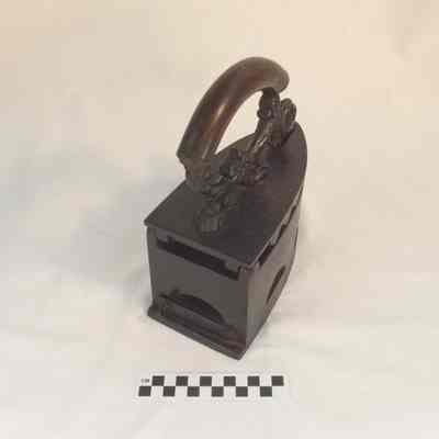 Two piece charcoal iron painted black