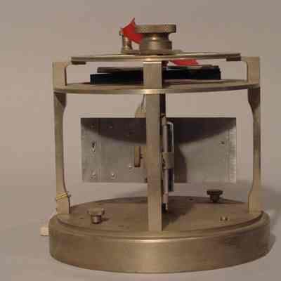 1993.03.64 (side view)