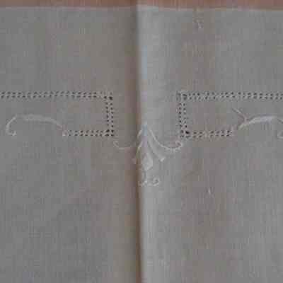 2005.14.01.02 centre detail view