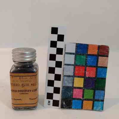 Bottle, Dye