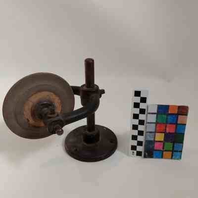 Grinding wheel