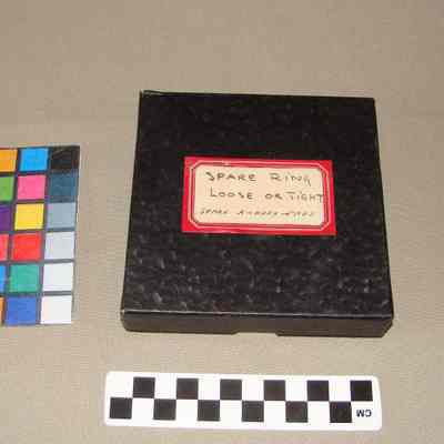 box for 1993.05.56.1