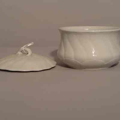 Chamber Pot
