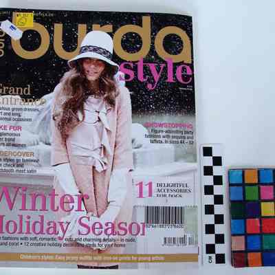 Burda Style Issue 12 2011 Cover
