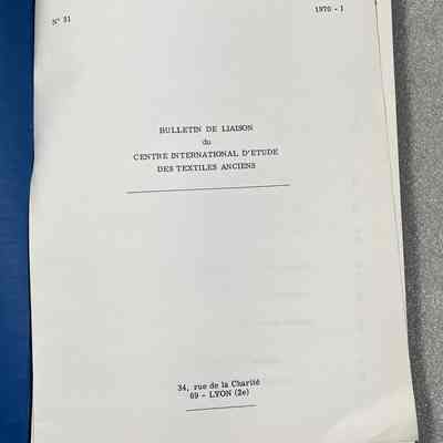 Bulletin De Liaison Du Centre International D'étude Des Textiles Anciens - Inside Title Page